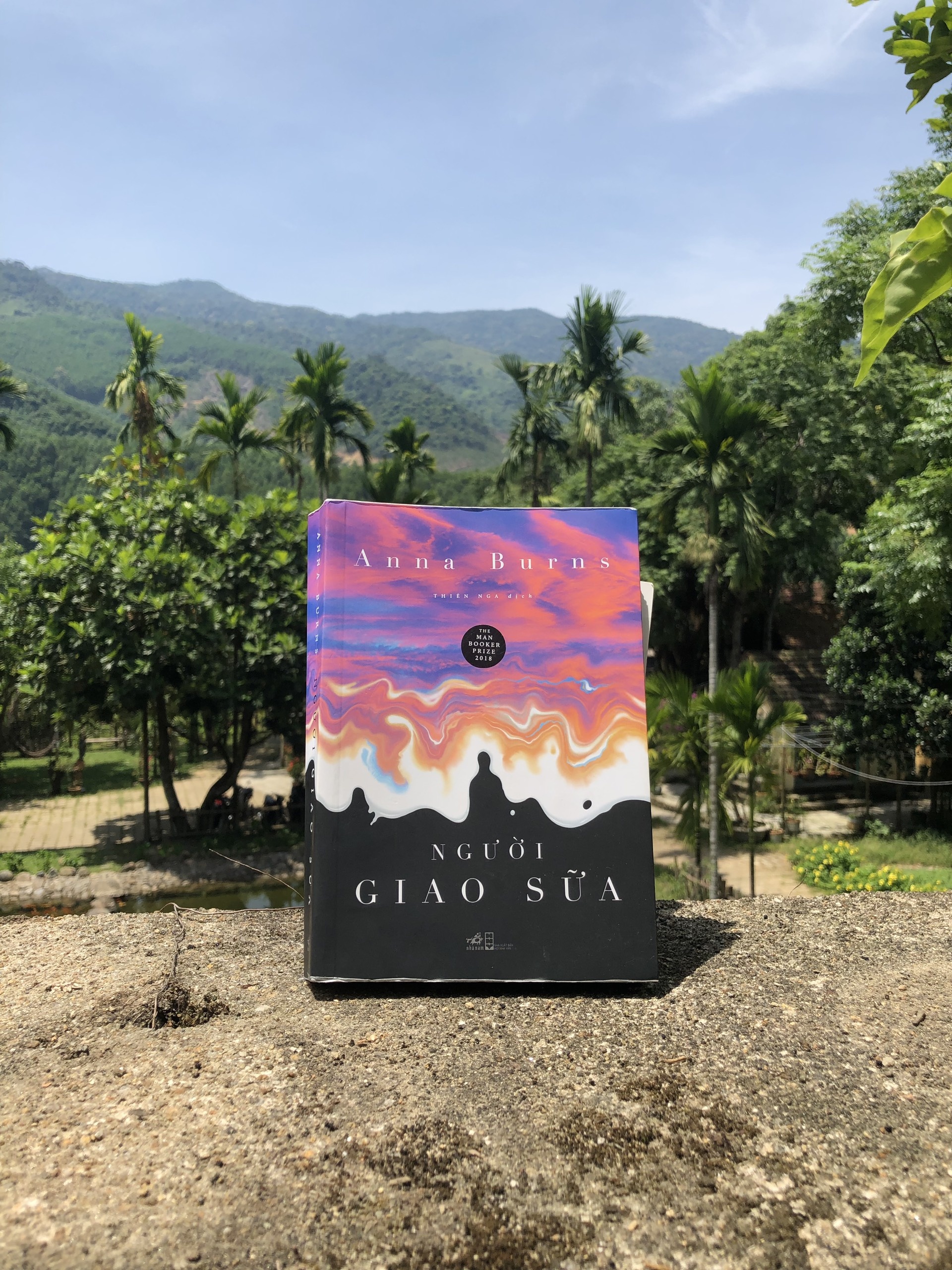 Nguoi giao sua anh 1