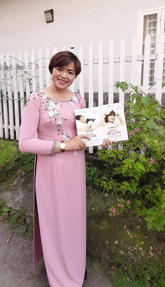 Bo sach nuoi day con cua tien si Pham Thi Thuy anh 1
