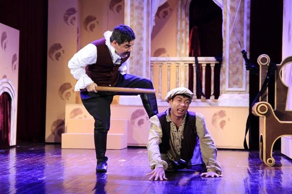 ‘Lao ha tien’ - thoi xau cua ke giau giua xa hoi kim tien hinh anh