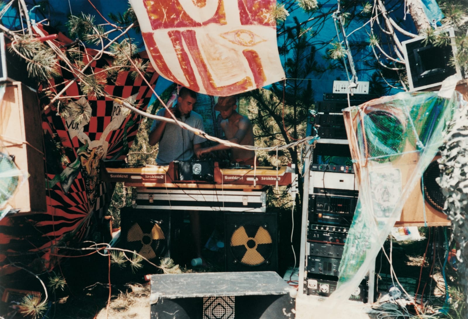 Cuoc song hoang da anh 7