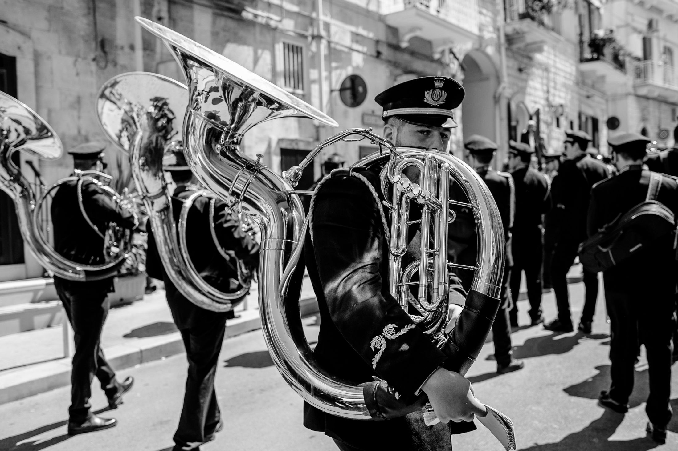 Dia Trung Hai qua nhung buc anh hinh anh