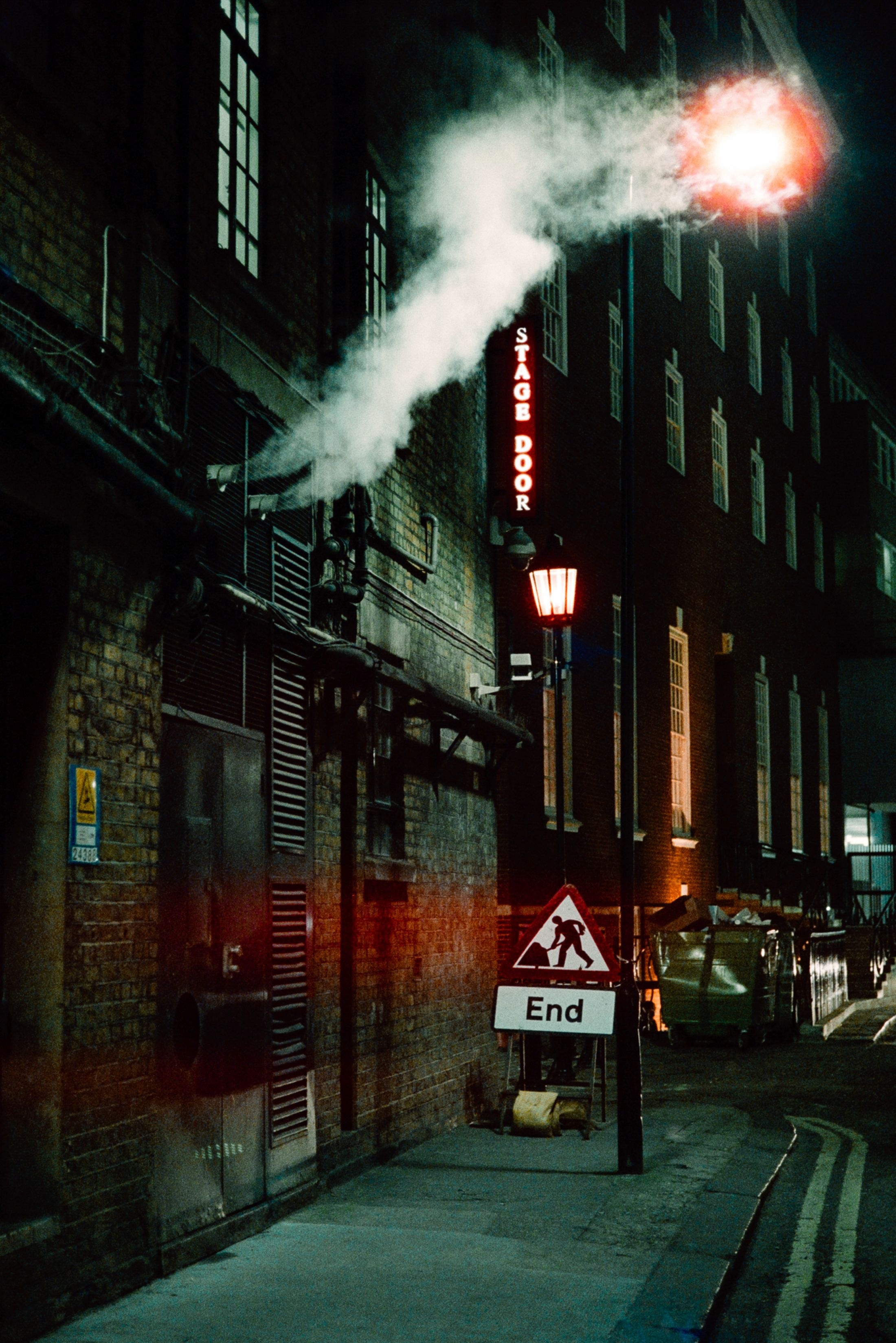 Sleepless in Soho anh 8