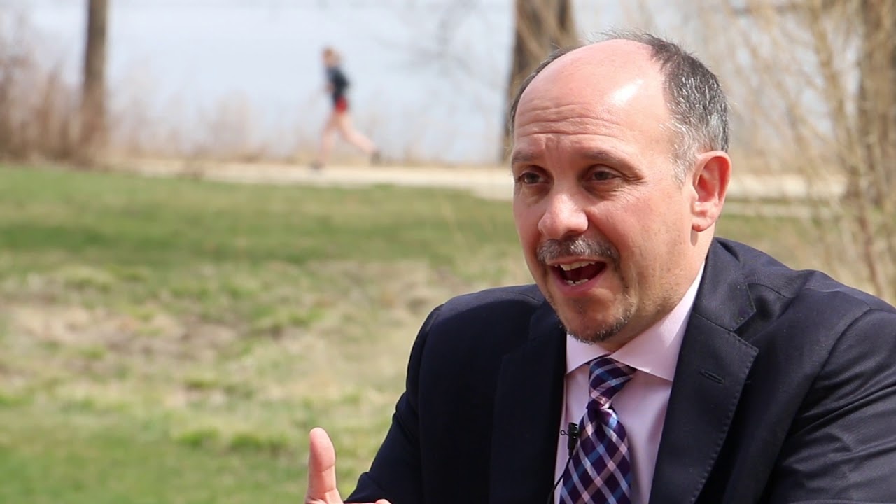 Con nguoi co that nghiep trong thoi dai cong nghe? hinh anh