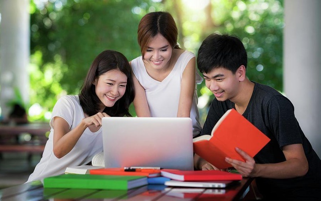 5 cuon sach giup nguoi tre phat trien ban than hinh anh