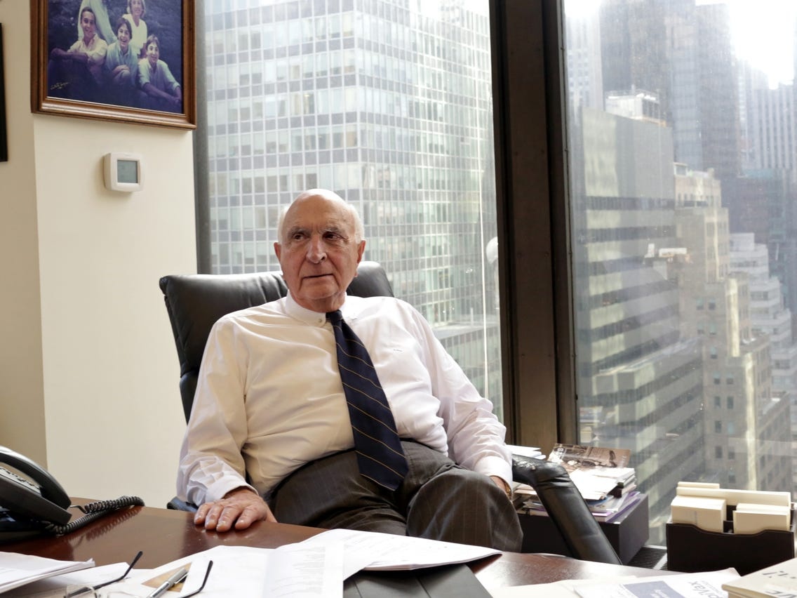 Ken Langone khoi dau thanh cong nho mao hiem o Pressprich hinh anh