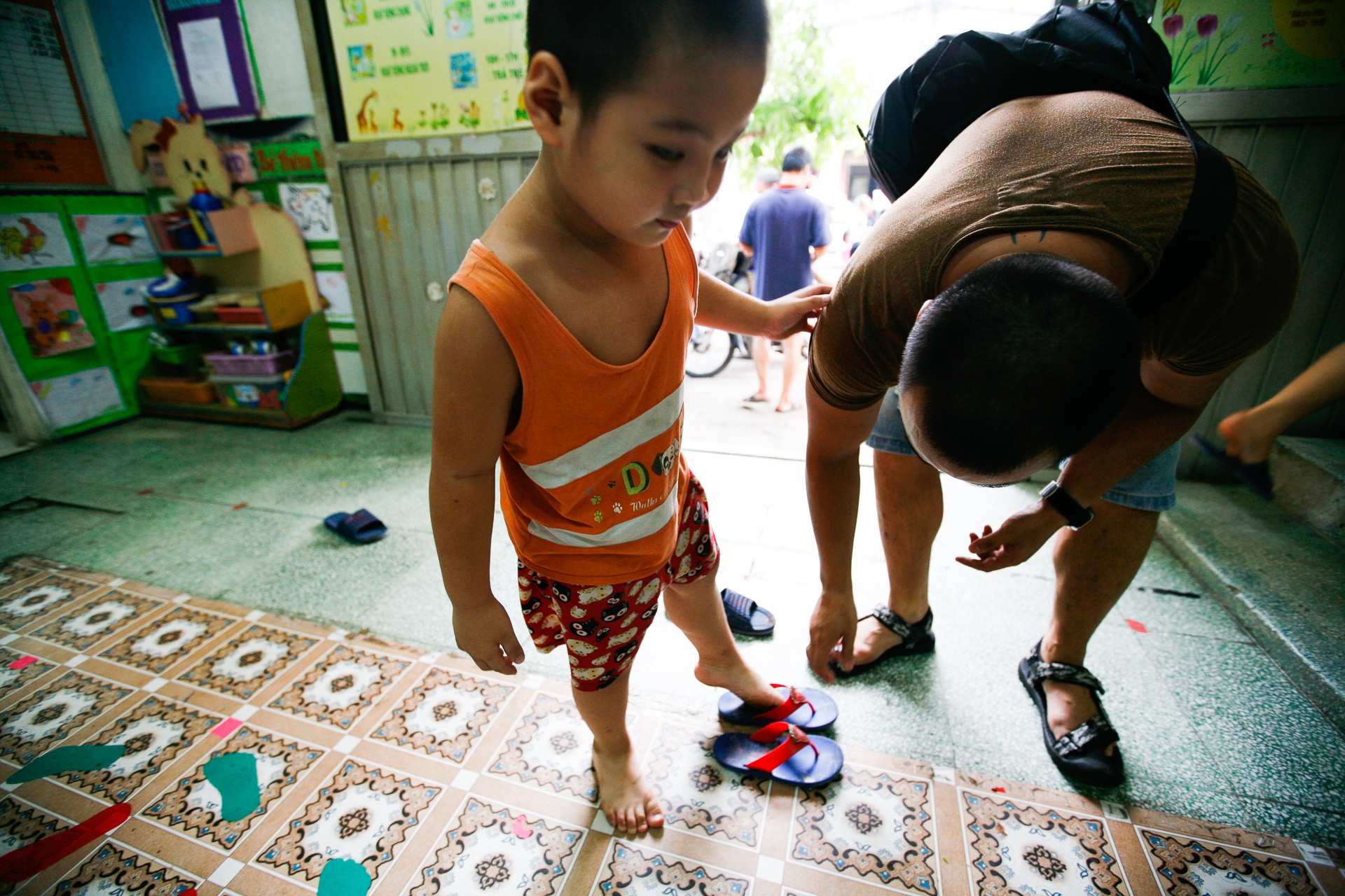 Chuyen doi dien vien xiec he anh 9