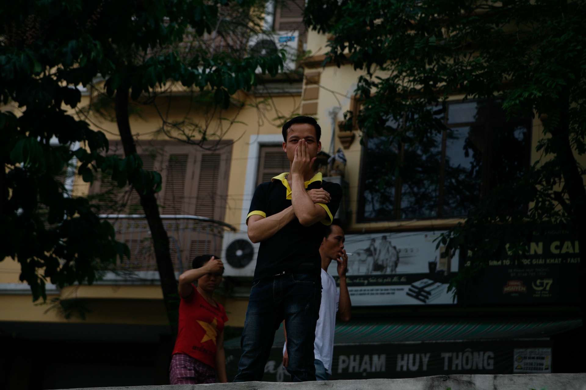 Ho Ngoc Khanh boc mui thoi anh 5