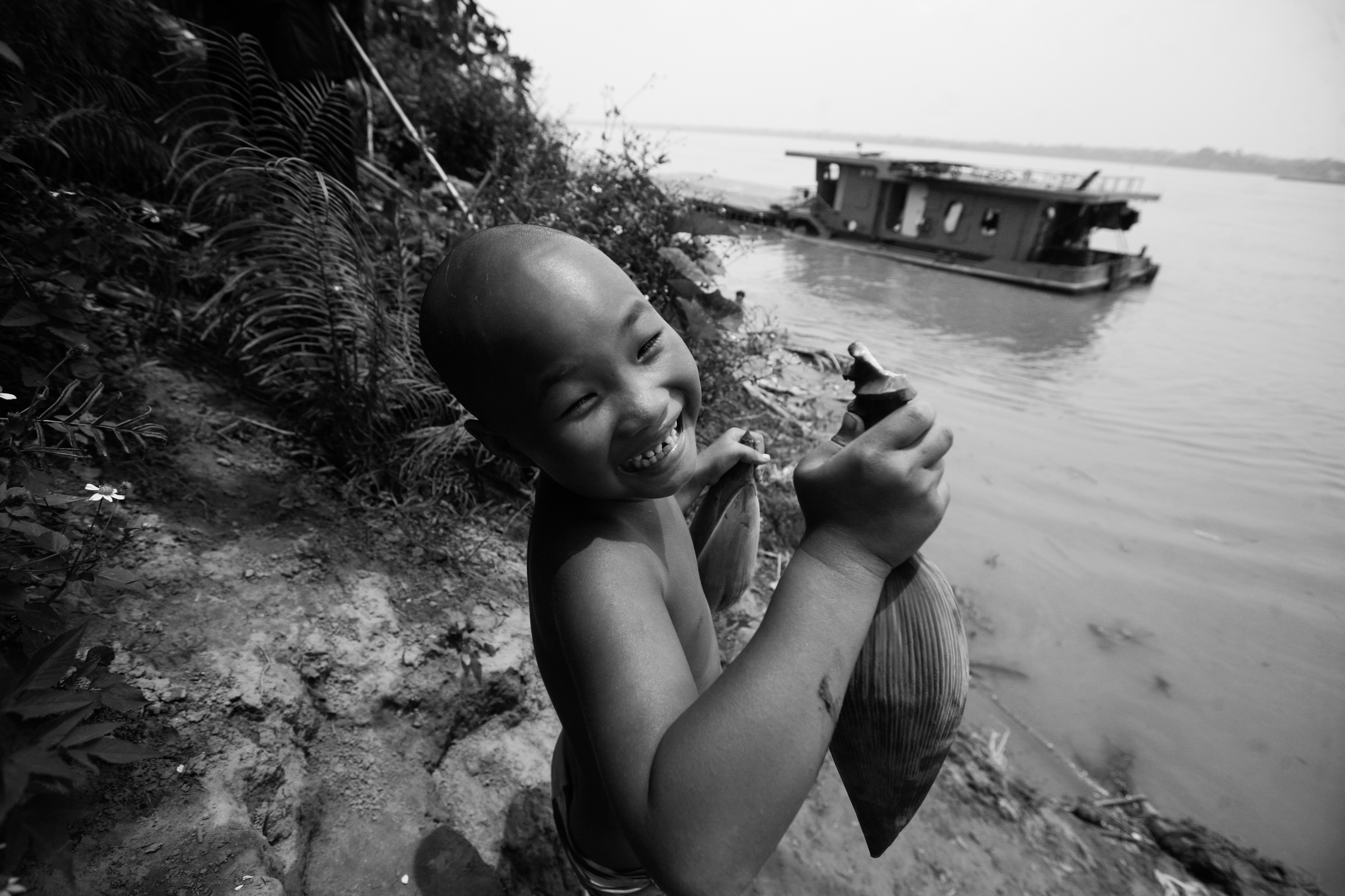 bo lac nguyen thuy anh 18