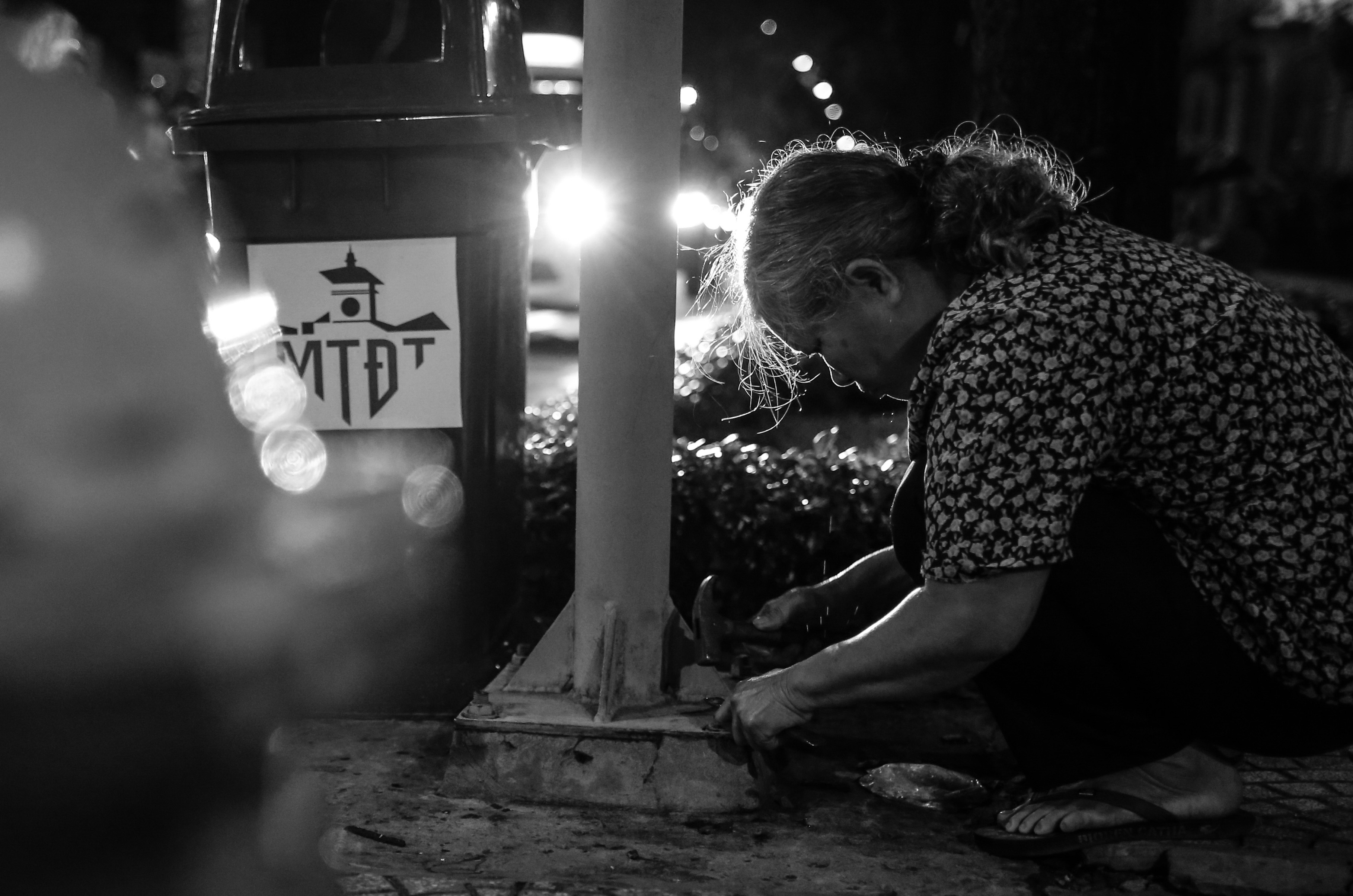 Ba cu va xe dem 30 nam anh 16