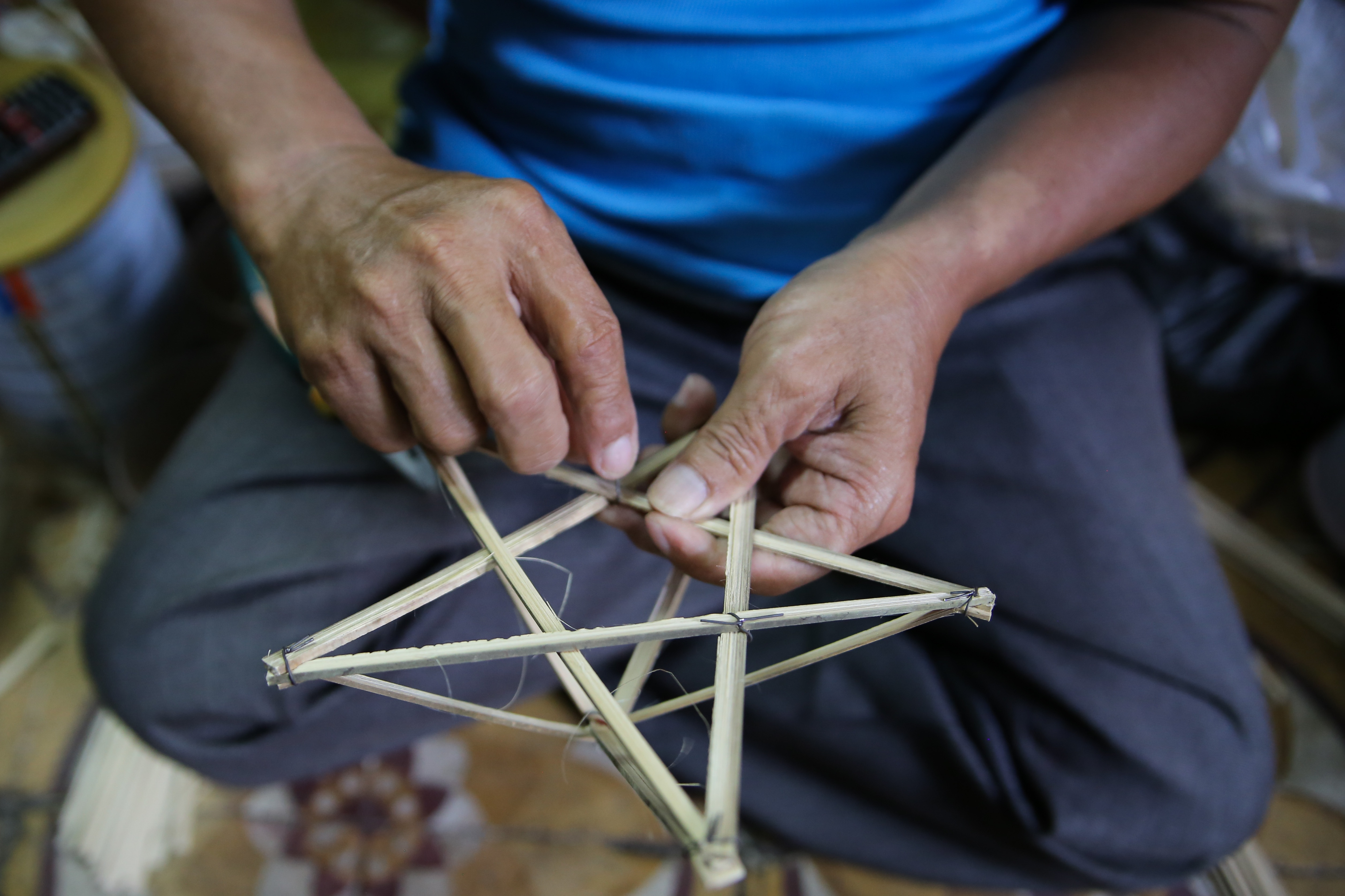 Lang long den Phu Binh anh 3