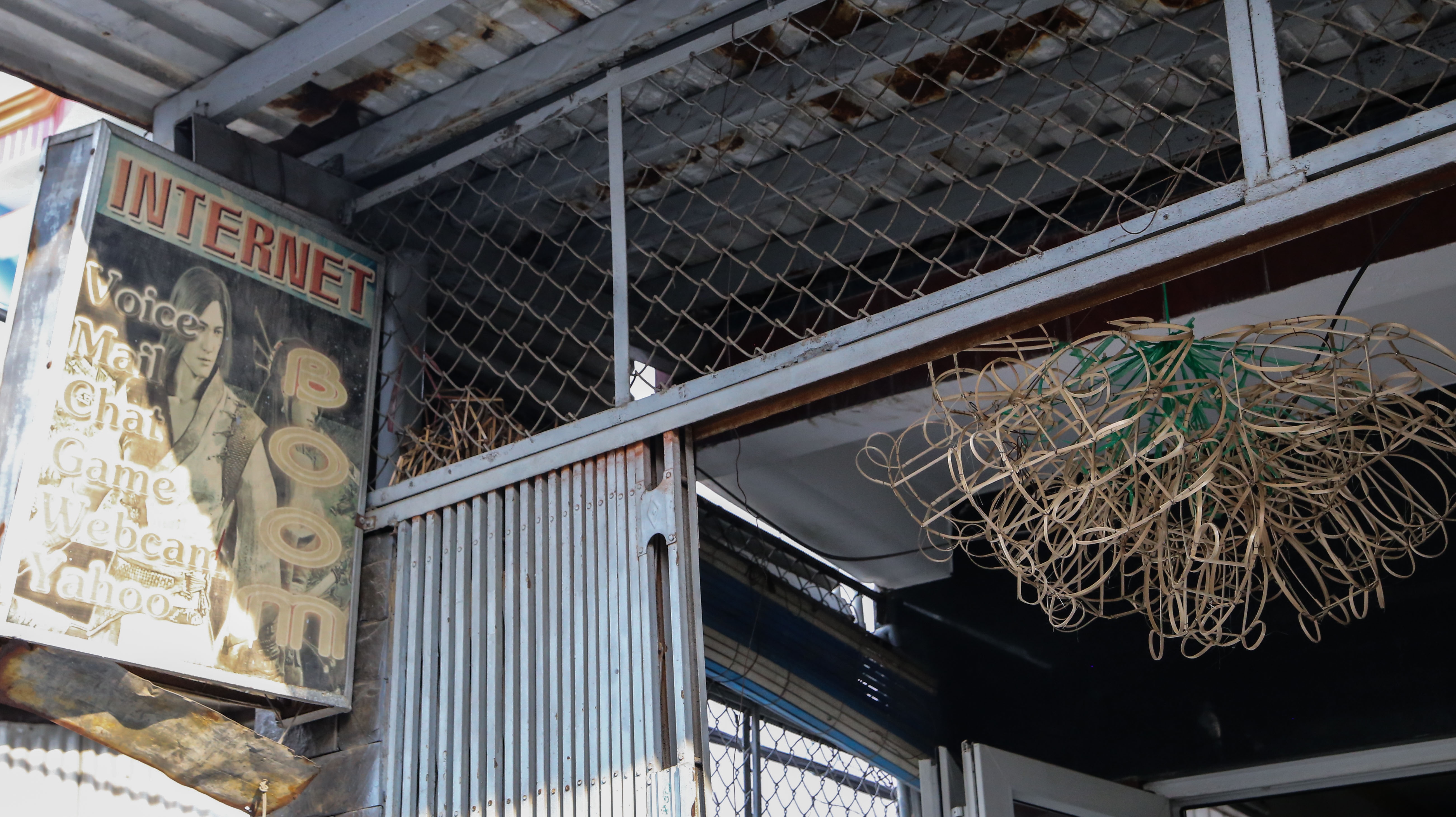 Lang long den Phu Binh anh 6