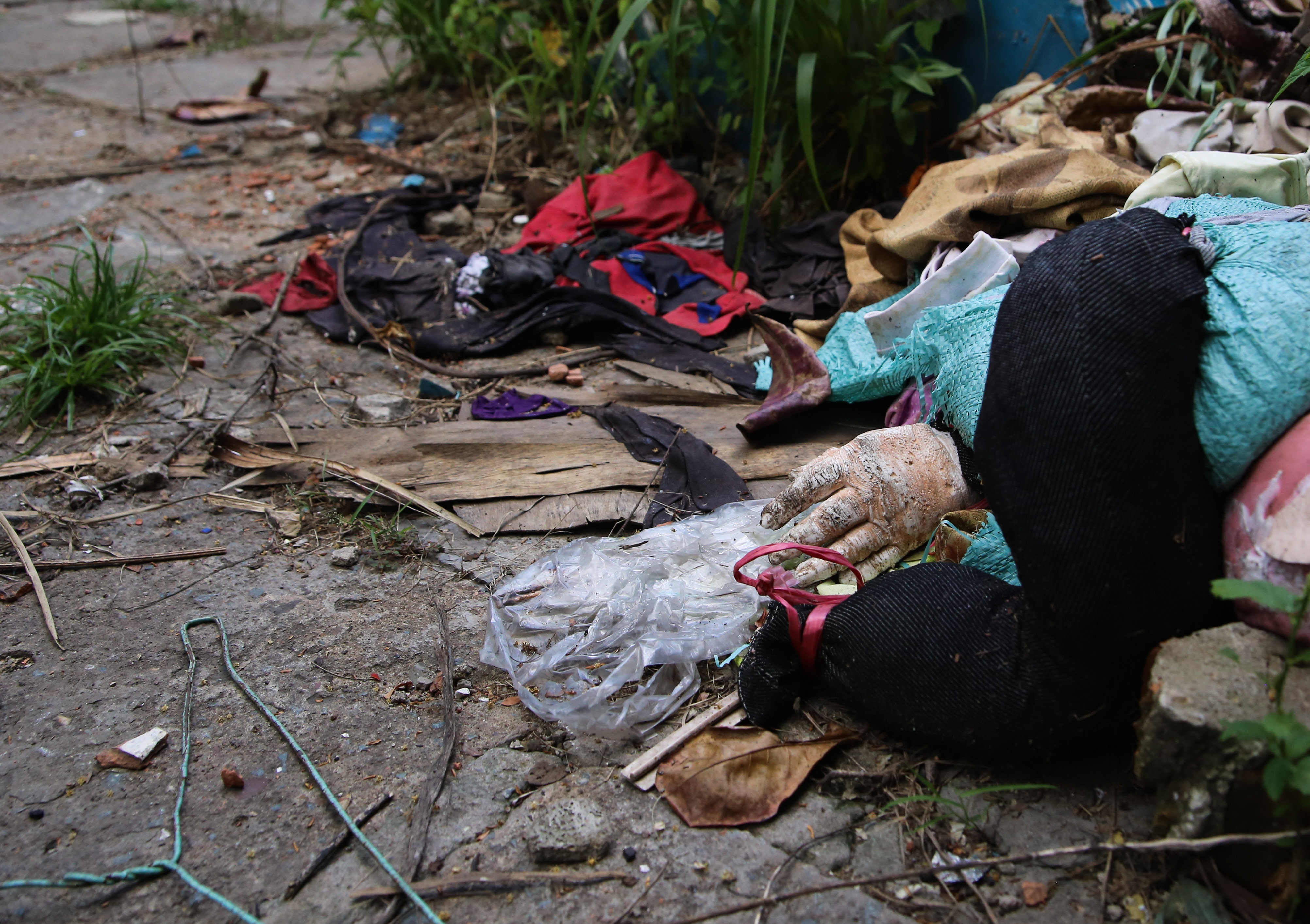 Cu xa Thanh Da rung ron anh 3