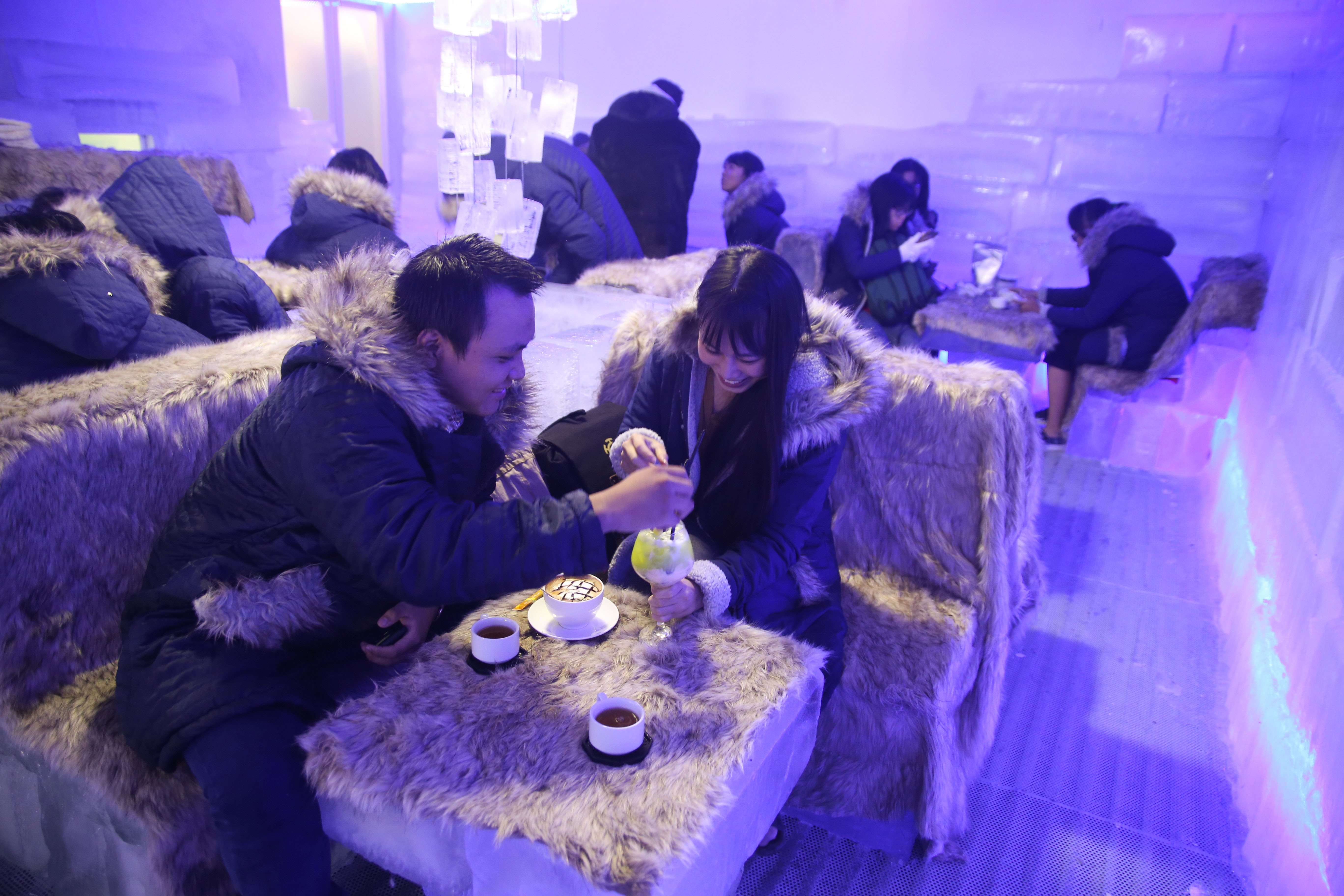 Quan ca phe bang gia anh 1