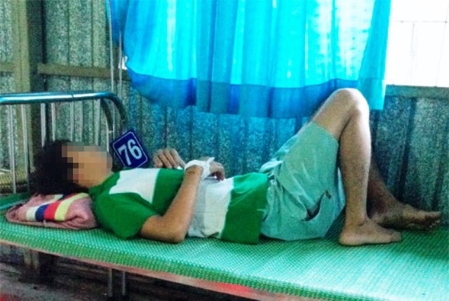Cha quy lay, nhan loi vi con trai hiep dam be gai 7 tuoi hinh anh