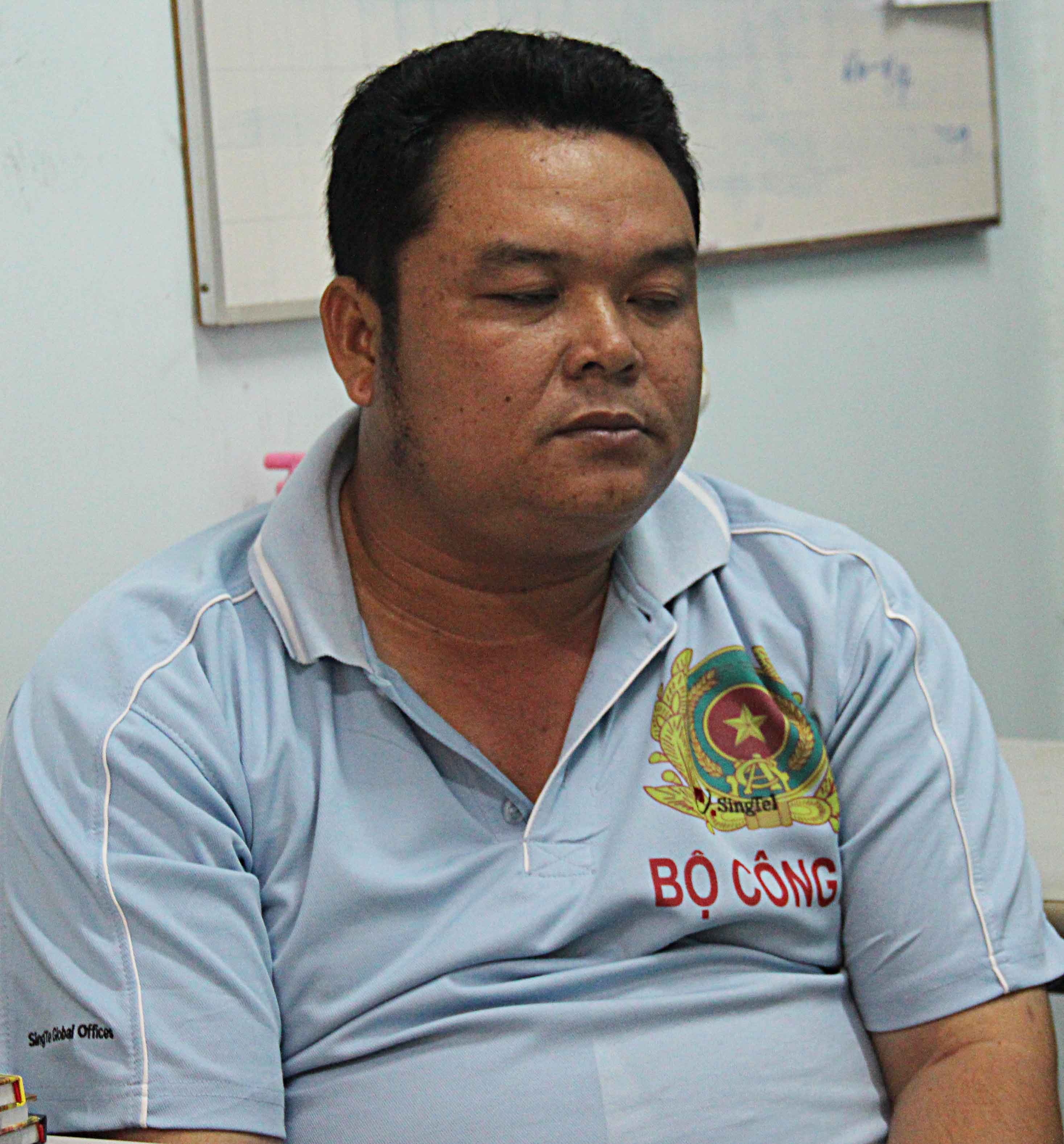 Lat mat ke xung can bo cuc canh sat hinh su hinh anh