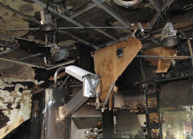 8 nguoi thoat nan trong vu chay o trung tam Can Tho hinh anh