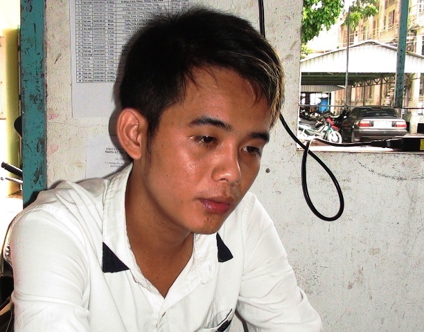 4 thanh nien o mien Tay cam ma tau chem cong an hinh anh