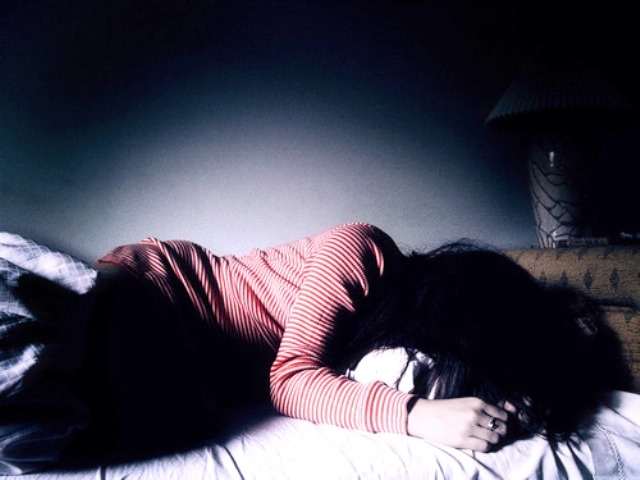 Quen qua Facebook, du be gai den nha tro ‘tam su’ hinh anh