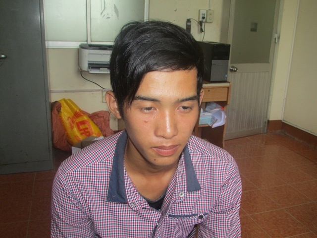 Ban xe may roi bao bi mat trom hinh anh