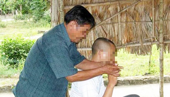 Nho thay lang 'bat ma', nhieu nguoi o mien Tay tu vong hinh anh