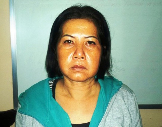 Bac si dom tiem nuoc cat, thu 2 trieu dong hinh anh