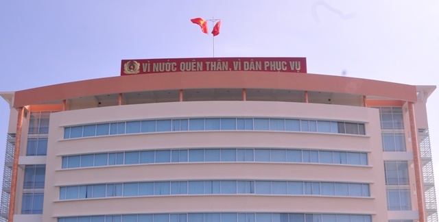 Thuong ta cong an chet tai tru so hinh anh