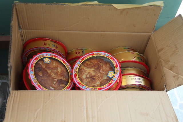 Su dung nguyen lieu ‘troi noi’ san xuat banh trung thu hinh anh