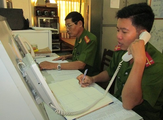 Goi hon 100 cuoc toi so 115 quay roi trong dem hinh anh