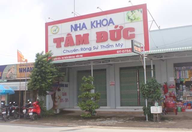tai xe mu mat anh 1