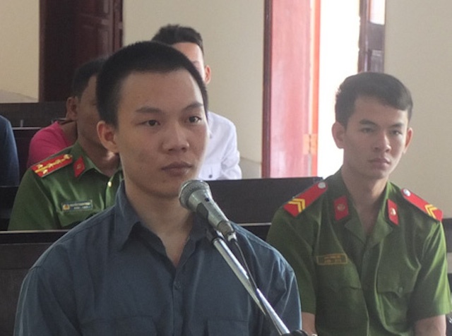 Nam thanh nien thach nhau uong ruou bang bat dam chet nguoi hinh anh