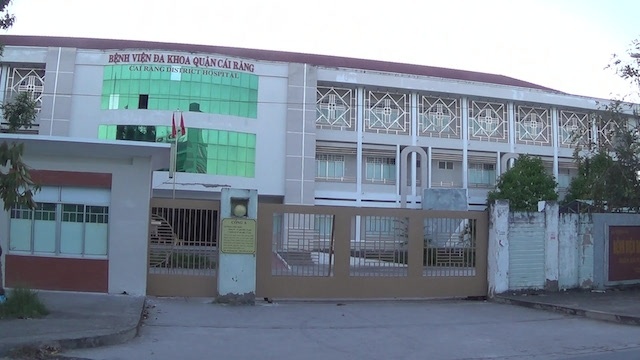 Lời khai nam nhân viên y tế tự cắt lìa chân ảnh 1 Loi khai nam nhan vien y te tu cat lia chan anh 1