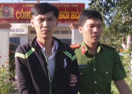 9X ghen tuong sat hai nguoi nhau cung ban gai hinh anh