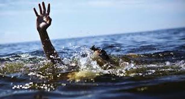 Chim xuong giua khuya, hai chu tieu chet duoi hinh anh