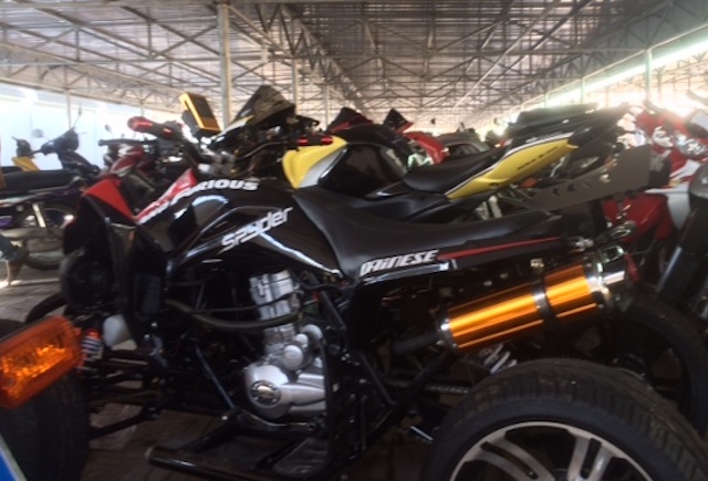 tạm giữ dàn môtô khủng nhập lậu ảnh 2 tam giu dan moto khung nhap lau anh 2