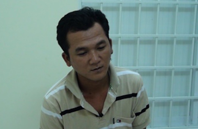 Doa dot nha, bat coc de kiem 300 trieu tra no lo, de hinh anh