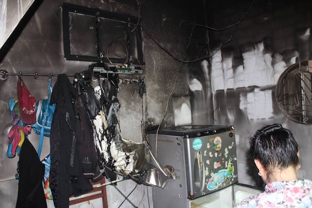 cháy cửa hàng thuốc tây ảnh 2 chay cua hang thuoc tay anh 2