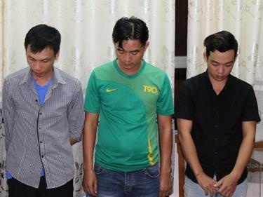 Canh sat ‘danh sap’ duong day ca do bong da tien ty hinh anh