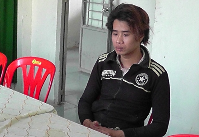 Ten trom cho thu theo ot bot hong chong tra canh sat hinh anh