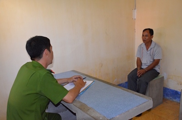 Tho sua ong nuoc trom 162 trieu dong, roi loan tin trung so hinh anh