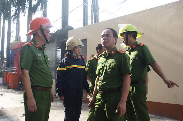 cháy công ty may ảnh 2 chay cong ty may anh 2