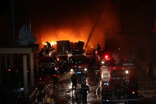 Cong ty may bi chay 4 ngay o Can Tho chua 18.600 lit dau hinh anh