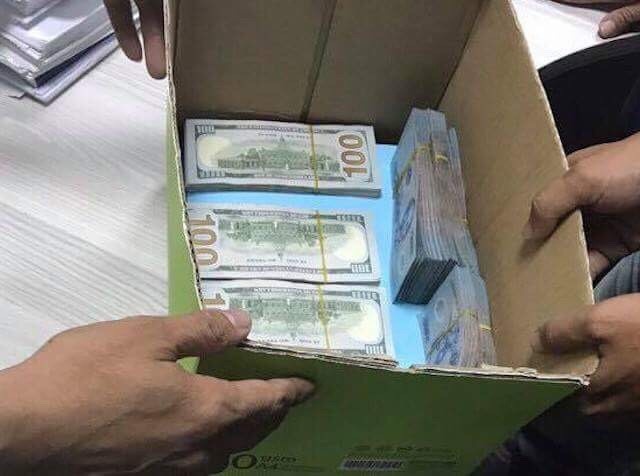 Bat nghi pham bit mat cuop 2,5 ty trong ngan hang o Tra Vinh hinh anh