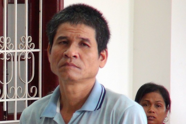 Chong dam chet vo o mien Tay bi phat 14 nam tu hinh anh