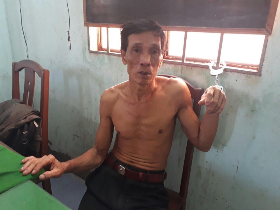 Kẻ giết người ra đầu thú ảnh 1 Ke giet nguoi ra dau thu anh 1