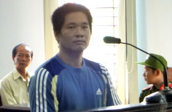 An chung than cho ke dam chet 'tinh dich' trong dem tinh nhan hinh anh