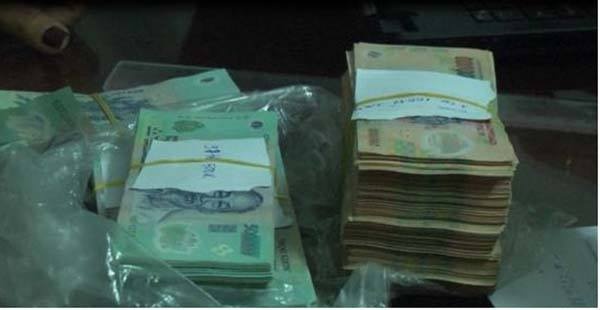 khởi tố phóng viên ảnh 3 khoi to phong vien anh 3