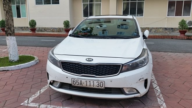 khởi tố phóng viên ảnh 2 khoi to phong vien anh 2