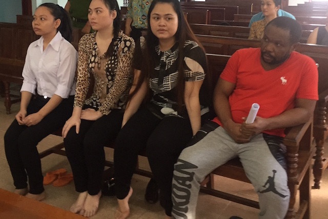 trai tay lua dao anh 1