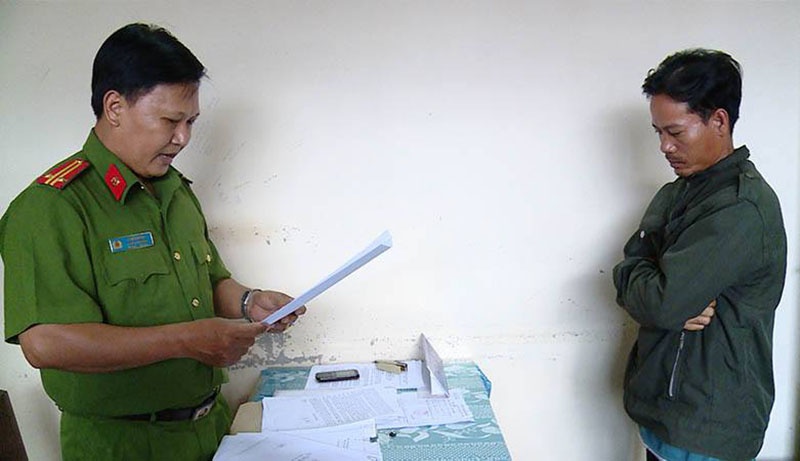 De nghi truy to ga hang xom cuong buc be gai 10 tuoi den mang thai hinh anh