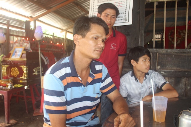 Khoi to dieu tra vu be gai 13 tuoi bi sat hai, phi tang xac o mien Tay hinh anh